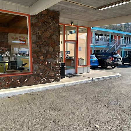 Atomic Motel Astoria Exterior foto